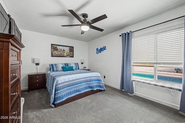 2203 W EL Moro Avenue, Mesa, AZ 85202