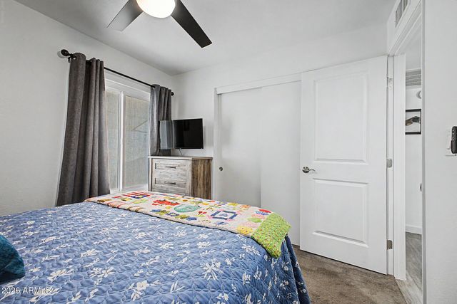 2203 W EL Moro Avenue, Mesa, AZ 85202