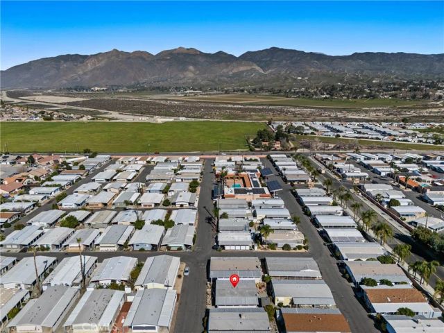 881 N Lake 280, Hemet, CA 92544