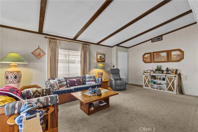 881 N Lake 280, Hemet, CA 92544
