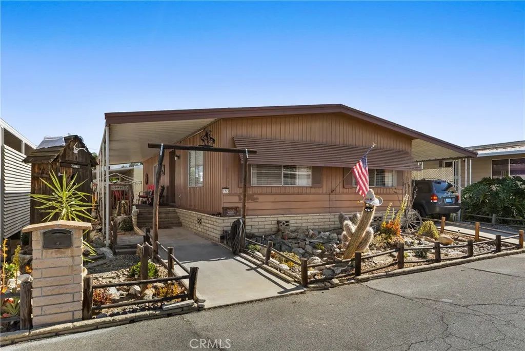 881 N Lake 280, Hemet, CA 92544