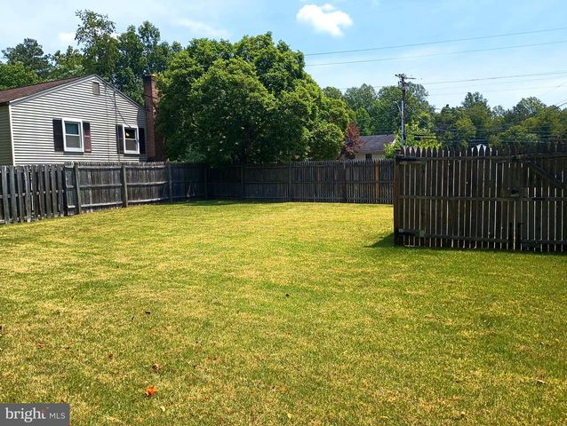 7100 OLD CHAPEL DR, Bowie, MD 20715