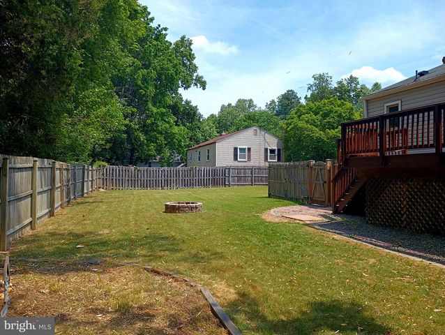7100 OLD CHAPEL DR, Bowie, MD 20715