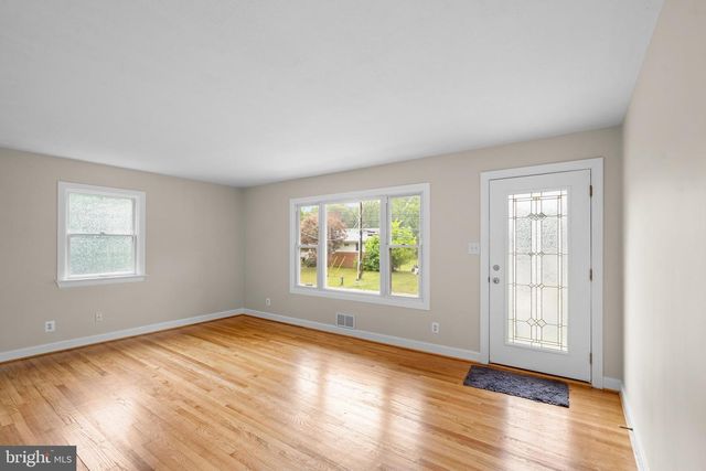 7100 OLD CHAPEL DR, Bowie, MD 20715