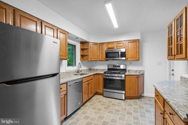 7100 OLD CHAPEL DR, Bowie, MD 20715
