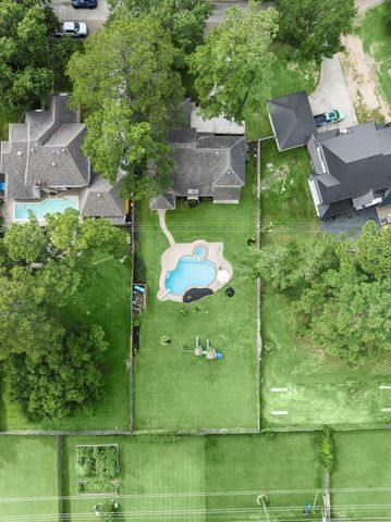 12811 Hunterfield Drive, Cypress, TX 77429