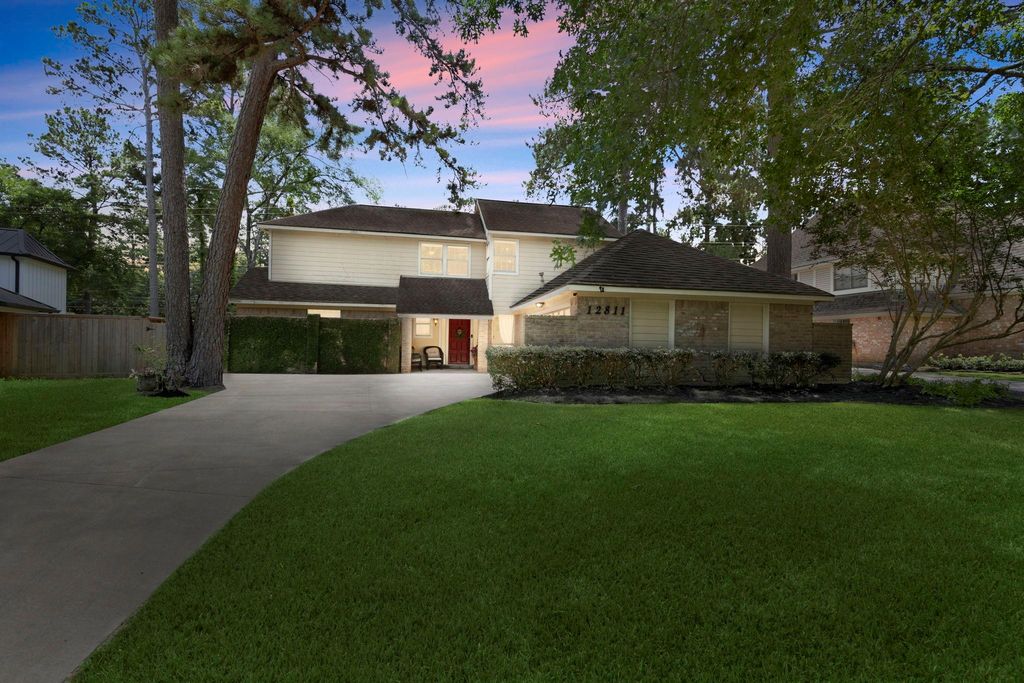12811 Hunterfield Drive, Cypress, TX 77429