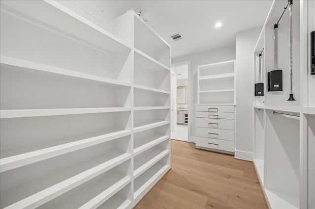 617 Bomar Street, Houston, TX 77006