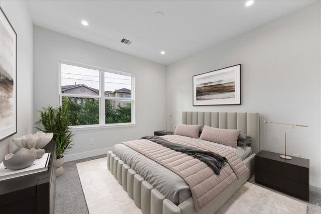 617 Bomar Street, Houston, TX 77006