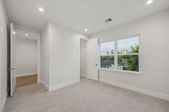 617 Bomar Street, Houston, TX 77006