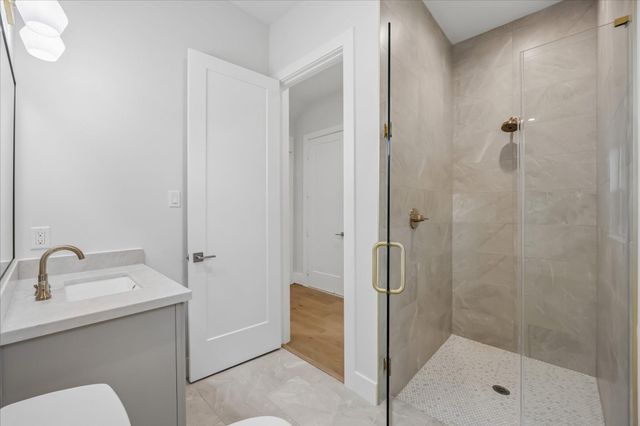617 Bomar Street, Houston, TX 77006