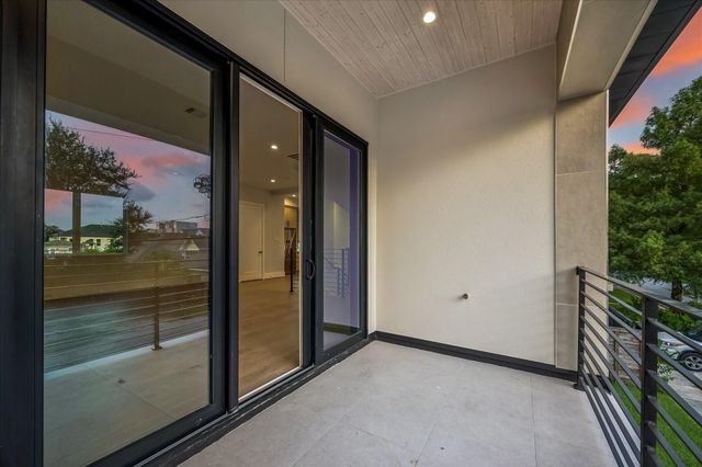 617 Bomar Street, Houston, TX 77006