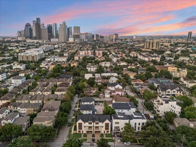 617 Bomar Street, Houston, TX 77006
