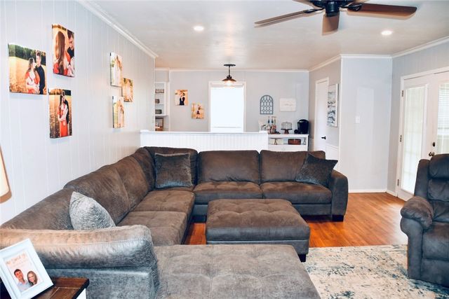 2921 Honeysuckle Lane, Russellville, AR 72801