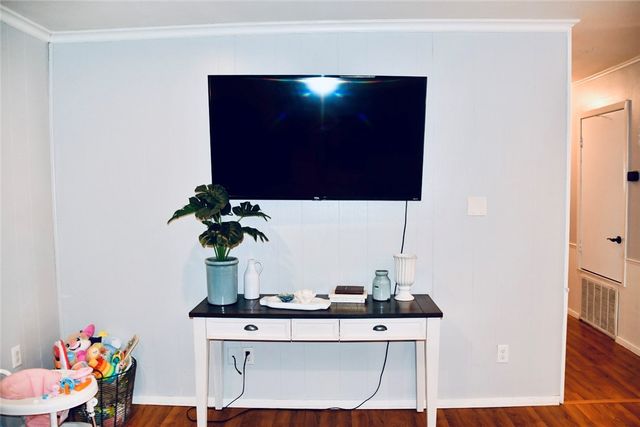 2921 Honeysuckle Lane, Russellville, AR 72801