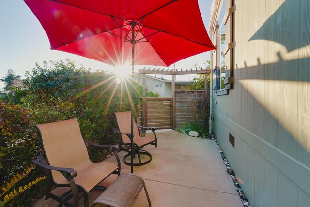 27 Pepperwood Way 27, Soquel, CA 95073