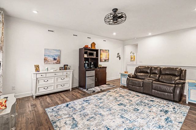 267 Pin High Dr, Mount Juliet, TN 37122