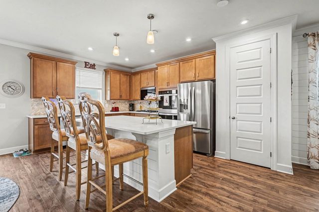 267 Pin High Dr, Mount Juliet, TN 37122