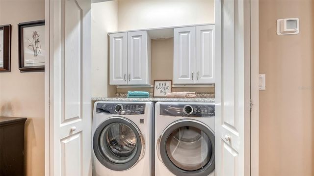 4956 MAYMONT PARK CIRCLE, Bradenton, FL 34203