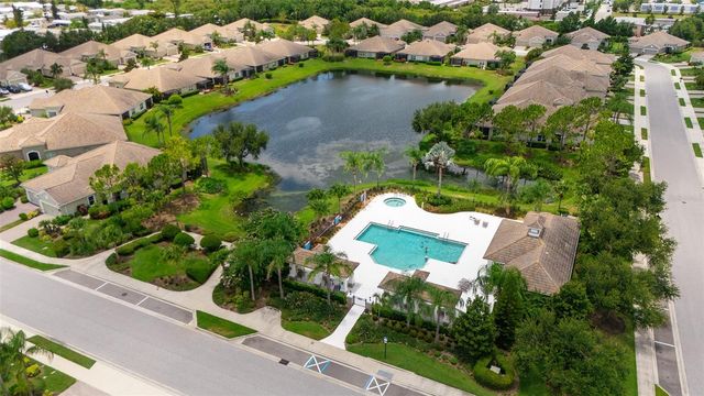 4956 MAYMONT PARK CIRCLE, Bradenton, FL 34203