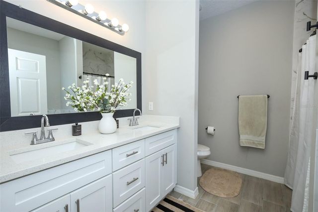 146 E 15TH STREET, Apopka, FL 32703