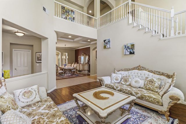 3762 Clubside Ln, Sacramento, CA 95835