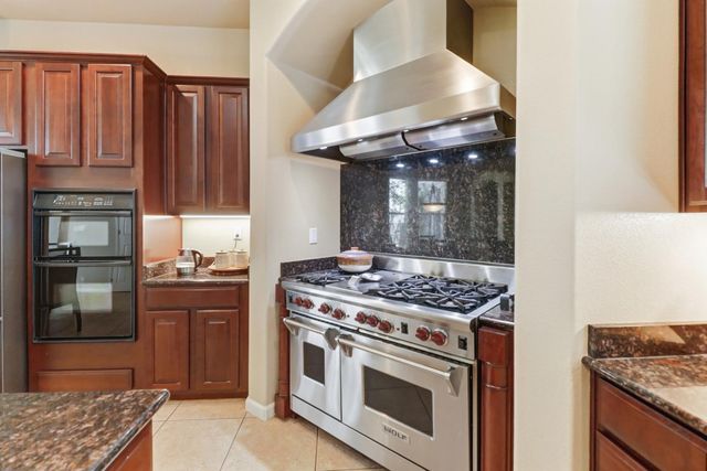 3762 Clubside Ln, Sacramento, CA 95835