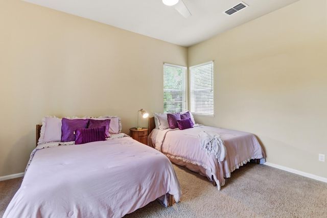 3762 Clubside Ln, Sacramento, CA 95835