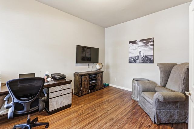 3762 Clubside Ln, Sacramento, CA 95835