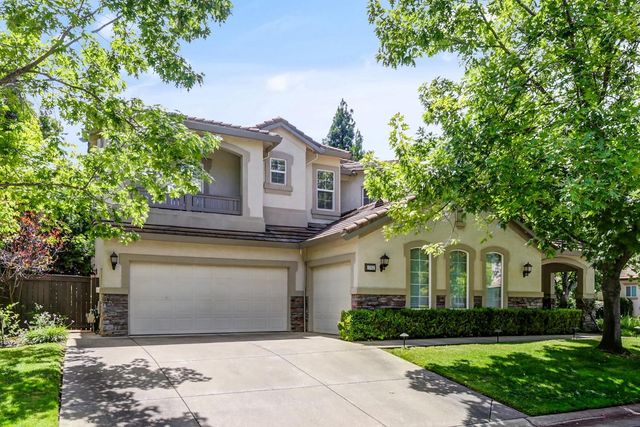 3762 Clubside Ln, Sacramento, CA 95835