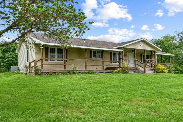 2287 North State Highway 125, Strafford, MO 65757