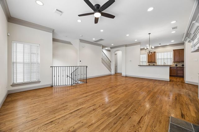 6304 Prague Street, Houston, TX 77007