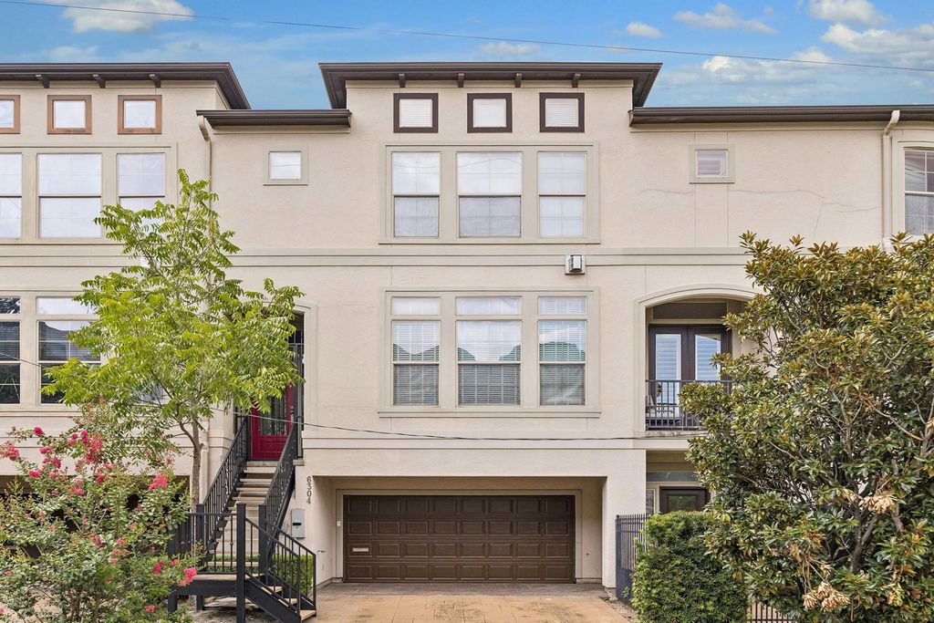 6304 Prague Street, Houston, TX 77007