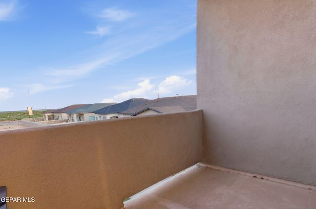 7480 NORTE CHILE Way, El Paso, TX 79934