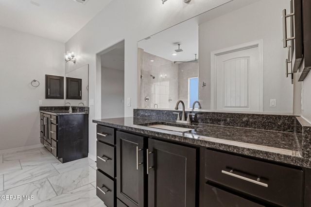 7480 NORTE CHILE Way, El Paso, TX 79934