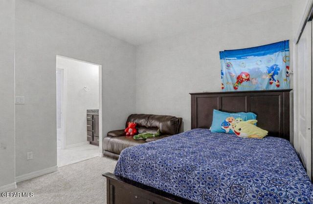 7480 NORTE CHILE Way, El Paso, TX 79934