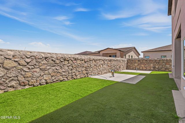 7480 NORTE CHILE Way, El Paso, TX 79934