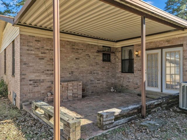501 Samuel St, Marshall, TX 75670