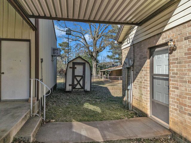 501 Samuel St, Marshall, TX 75670