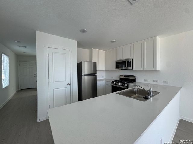 11914 Bluebell Ridge, Converse, TX 78109