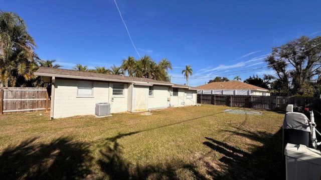 425 PALMETTO DRIVE, Venice, FL 34293