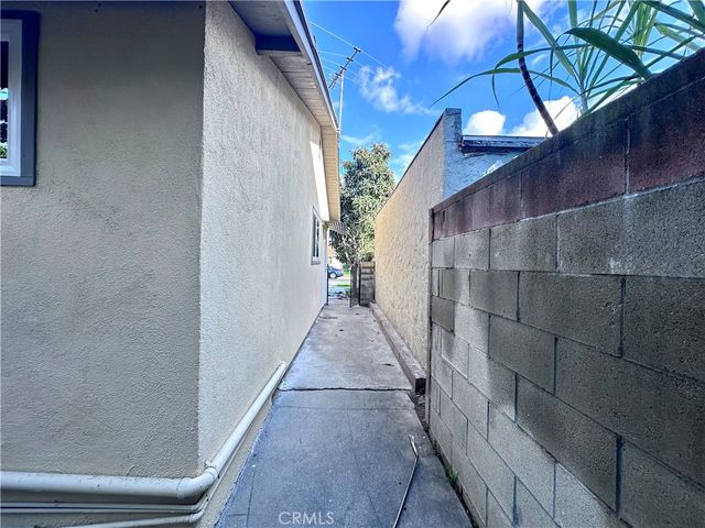 233 Russell, Monterey Park, CA 91755