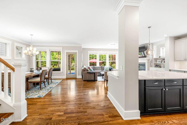 20 Tarwick Avenue, Chapel Hill, NC 27516