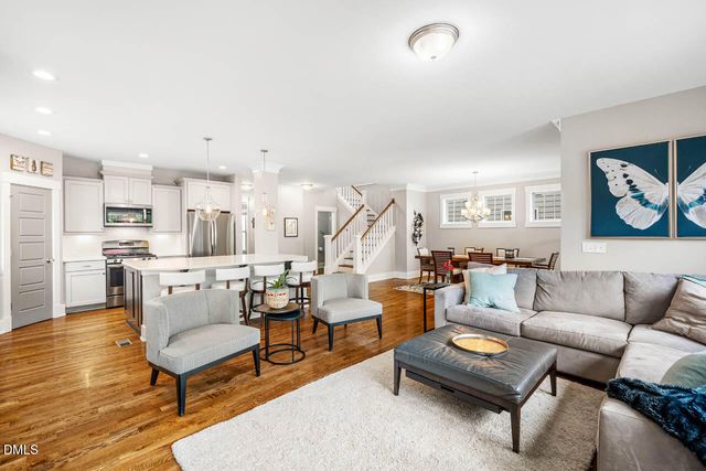 20 Tarwick Avenue, Chapel Hill, NC 27516