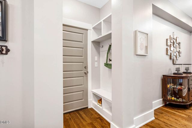 20 Tarwick Avenue, Chapel Hill, NC 27516