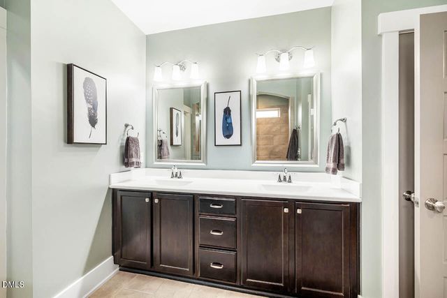 20 Tarwick Avenue, Chapel Hill, NC 27516