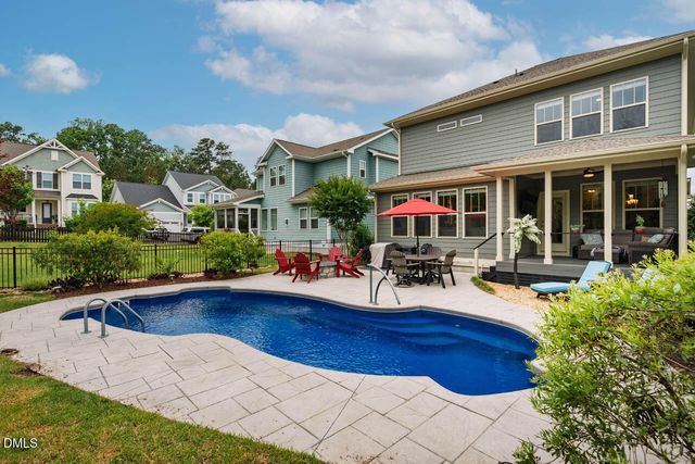20 Tarwick Avenue, Chapel Hill, NC 27516