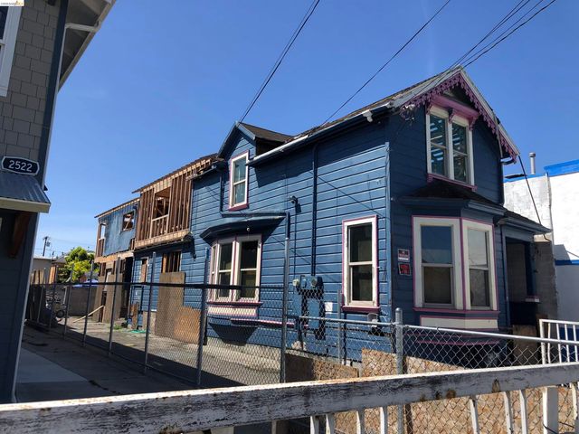 2520 Clement Ave, Alameda, CA 94501