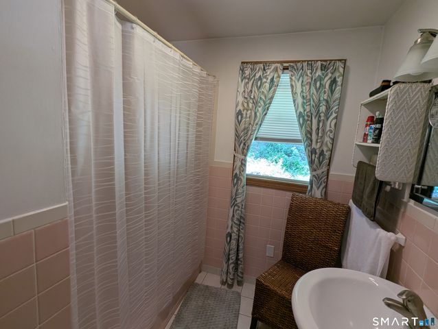 59 Hinckley Street, Norwich, CT 06360