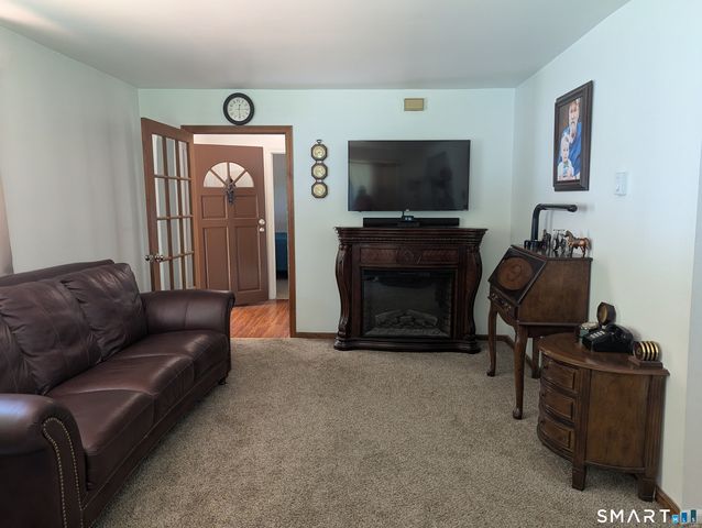 59 Hinckley Street, Norwich, CT 06360